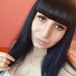 Nanette Stone - @koirviat - Instagram