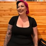 Nani Martinez - @honeygirlnani_thestylist - Instagram