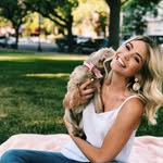 Annie Blake - @awsumannie - Instagram