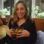 Annie Weiss - @notes.on.noshing - Instagram