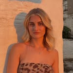 Naomi - @naomifuchsbauer - Instagram