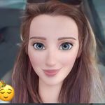 Naomi Burt - @showmethegnomie - Instagram