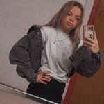 Naomi Connell - @naomi_connell27 - Instagram