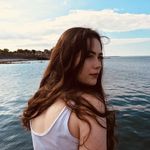 Naomi Curry - @naomicurry15 - Instagram