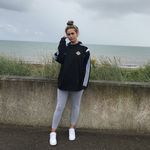 Naomi Curry - @nomispamsx - Instagram