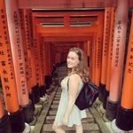 naomi - @naomi_earle - Instagram