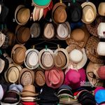 Nariman mansour - @hatsandbuckets - Instagram