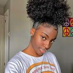 Yo favorite chocolate 🍫 - @natacha.brown_ - Instagram