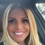 Nat BK - @natacha.ultra.white - Instagram