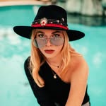 Natalie - @natalieabboud - Instagram