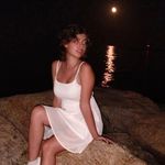 Nat<3 - @natalie._.andrade - Instagram