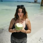 Natalia Chiles - @hiiighvibes - Instagram