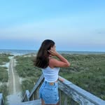 nat - @nataliedosseyy - Instagram