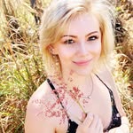 Nat - @nataliegresham_ - Instagram