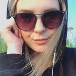 Natalie - @nataliehoech - Instagram