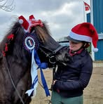 Natalie Knudsen - Facebook