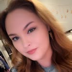 Natalie Ogle - @overeducatedqueen - Instagram