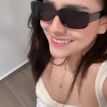 Esther - @natalieroodd - Instagram