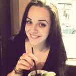 Natalie Shields - @shieldscake - Instagram