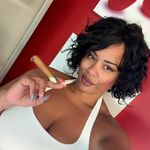 Natalie Simms - @cigar.nerd - Instagram