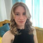 Natalie Iris Squires - @natalie.iris.93 - Instagram