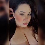 Natasha Barros - Facebook