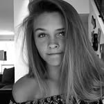 Natasha Chase - @natashac2002 - Instagram