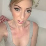 Natasha Clinton - @natasha_care_crow - Instagram