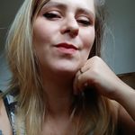 Natasha Iris - @natasha.iris.33 - Instagram