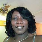 Natasha Lowery - @ranket_bot_israel - Instagram