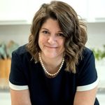 Natasha Fry- West + Main Homes - @tashtalkshouses - Instagram