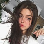 Nat - @natasha.maple - Instagram