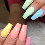 Natasha Roe - @natashasnails2019 - Instagram