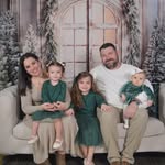 Natasha Snelling - @goodtwin337 - Instagram