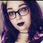 Natasha Troche - @tasha031221 - Instagram