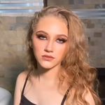 Natasha Vasquez - @makeup_bynaat - Instagram
