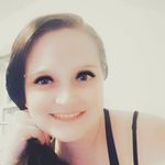 Natasha Workman - @beautifulpetals30 - Instagram