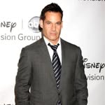 Nathan Petrelli - @love_heroes2024 - Instagram