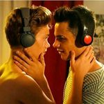 Laura Pannac - @hidden_kisses_louis_x_nathan - Instagram