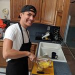 Nathaniel Islas - @flippinkitchen - Instagram