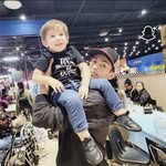 Efrain Velez - @nathanielvelez69 - Instagram
