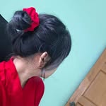 Naw pearl thwe tun - @yuri_stitchz - Instagram