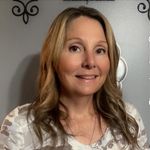 Rene Neely Moore - @nay_nay_70 - Instagram
