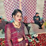 Neha Singhal - @mom_dad_ki_laddli_ - Instagram