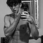 Neil_herrington - @69with_yoursister - Instagram
