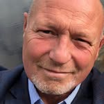Neil Howard - @neilhoward42 - Instagram