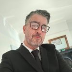 Neil Lloyd - @neil.lloyd.940098 - Instagram