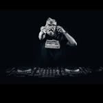 Neil Moon - @neil.moon.39 - Instagram