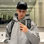 Neil Sánchez - @neeil.sancheezz - Instagram
