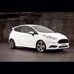 Neil Wakefield - @wakefield.neil - Instagram